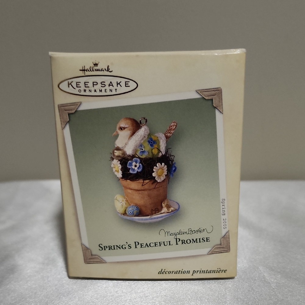 Hallmark Keepsake Ornament - Bird with Flowers, Springs Peaceful Promise.